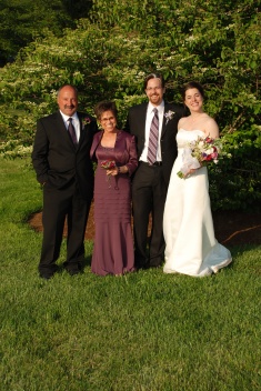 2010-04-23-204 Lindsay-Andrew Wedding.jpg